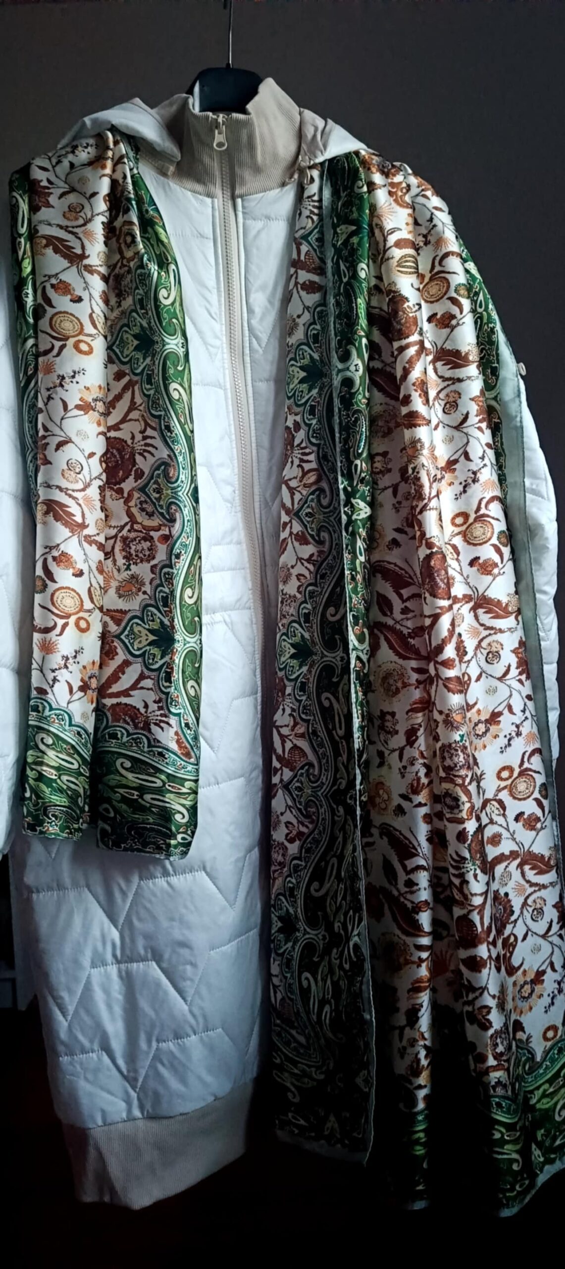 teraz olejny 190x90 skład 20 jedwab, 80 wiskoza - obrazek 3